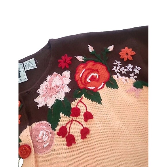 1X Pug Puppy Storybook Knits Sweater Brown Peach Flower Buttons 3D Cruelle Dog - Picture 4 of 16